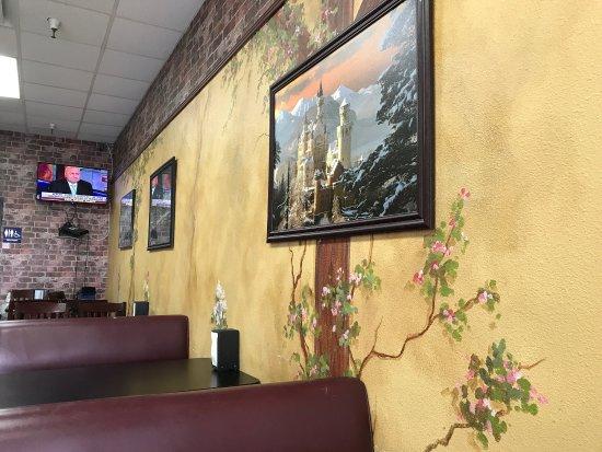 Fat Moe's Pizza and Wings